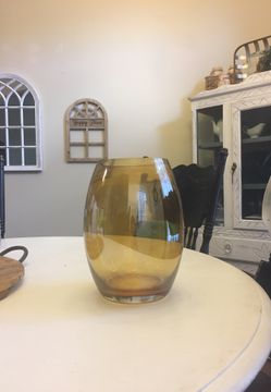 Beautiful yellow glass vase
