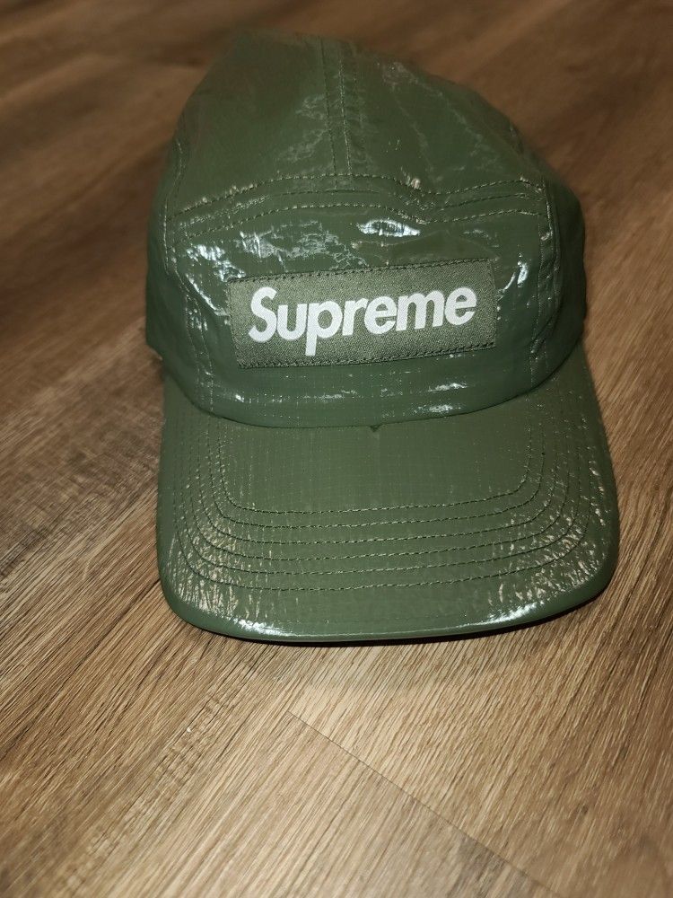 SUPREME  HAT