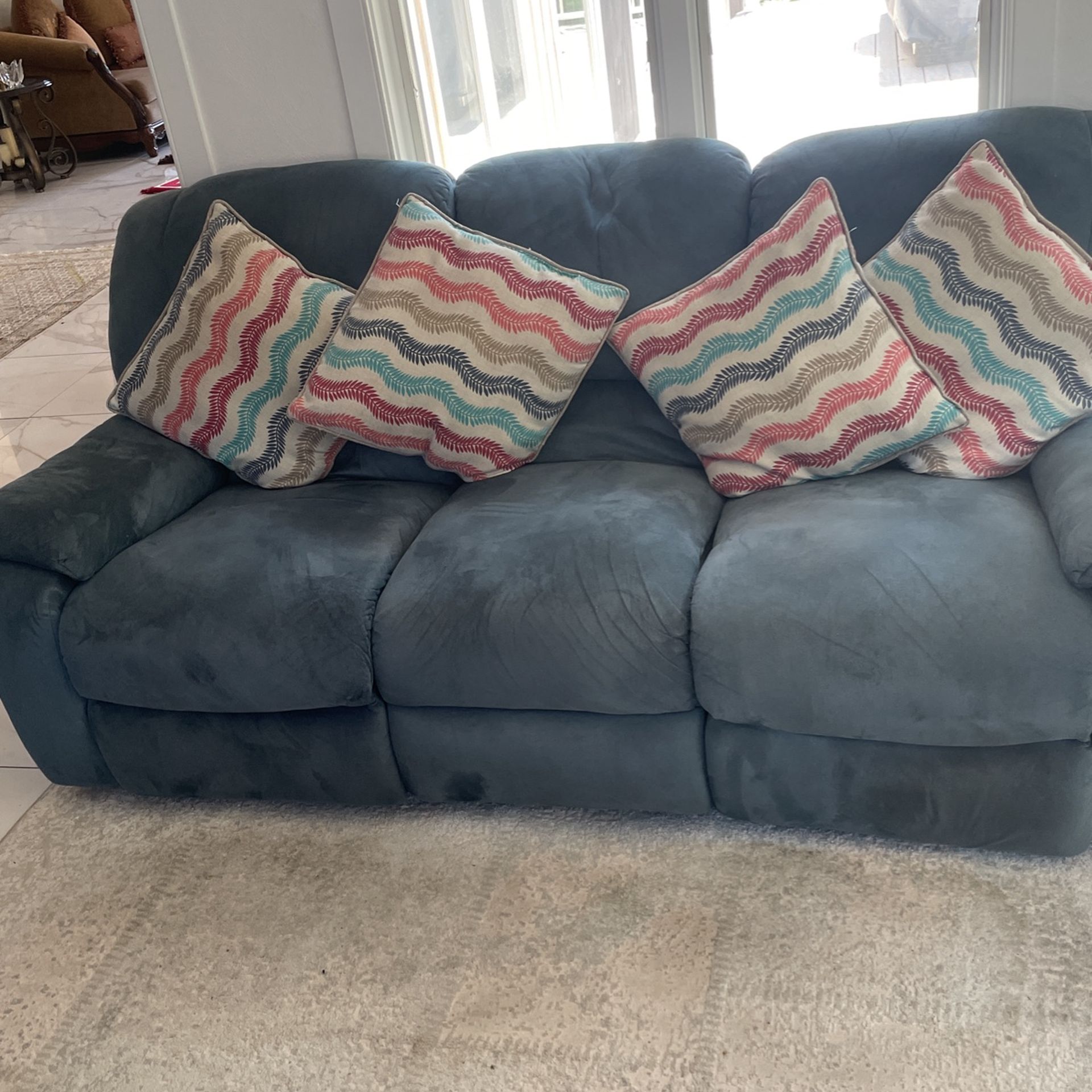3 pieces living room