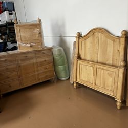 Bedroom Set