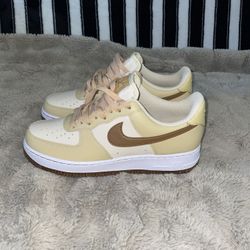 AF1 