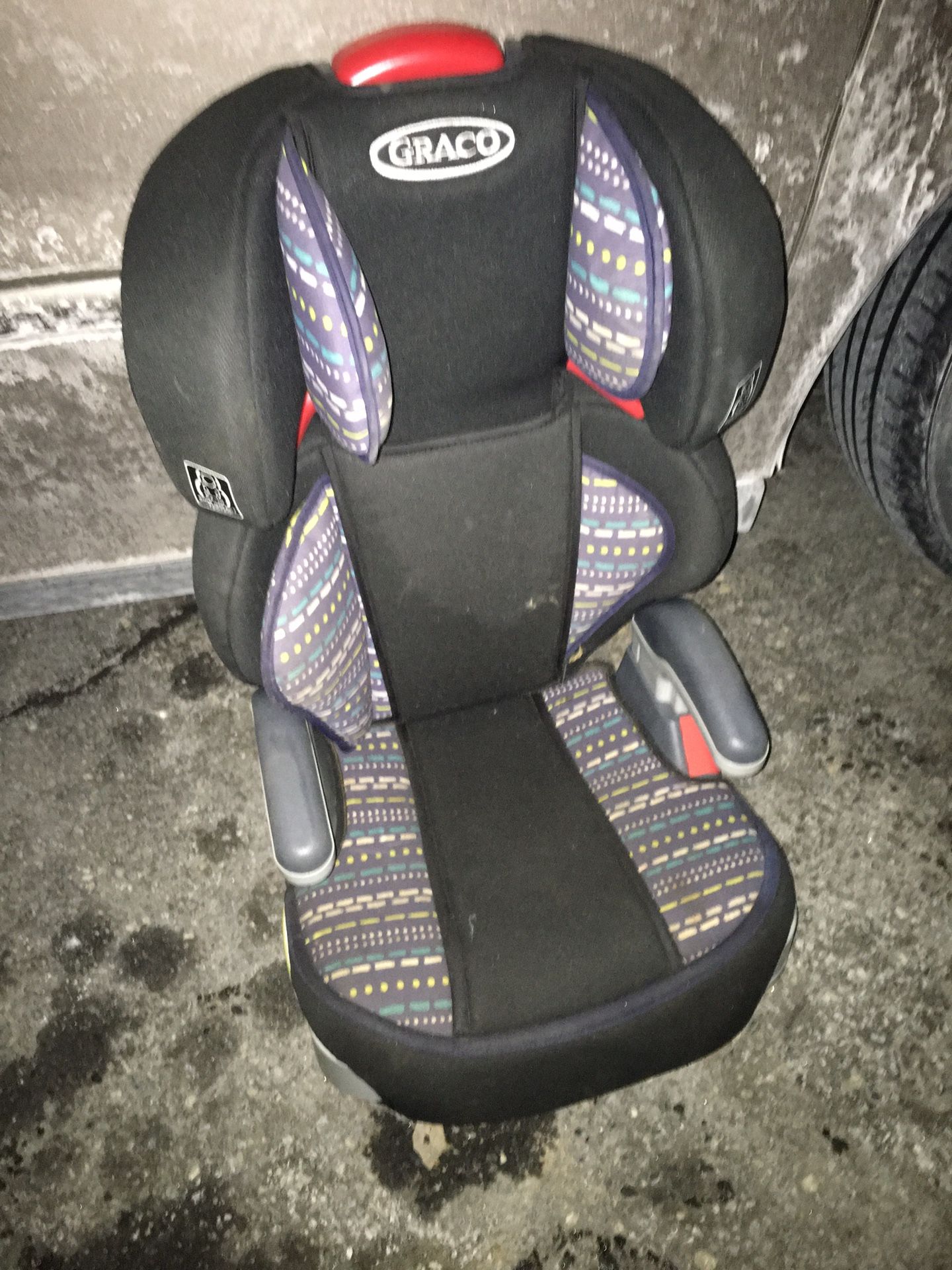 Lnew Three and one adjustable booster seat only $40 firm