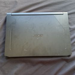 Acer Nitro Gaming laptop w/ 1tb hdd