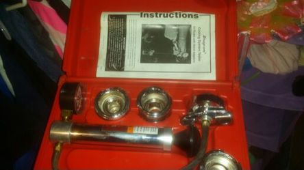 Snap-On SVTS 262 cooling system tester