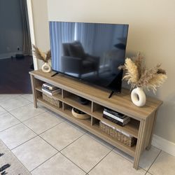 50” TV 