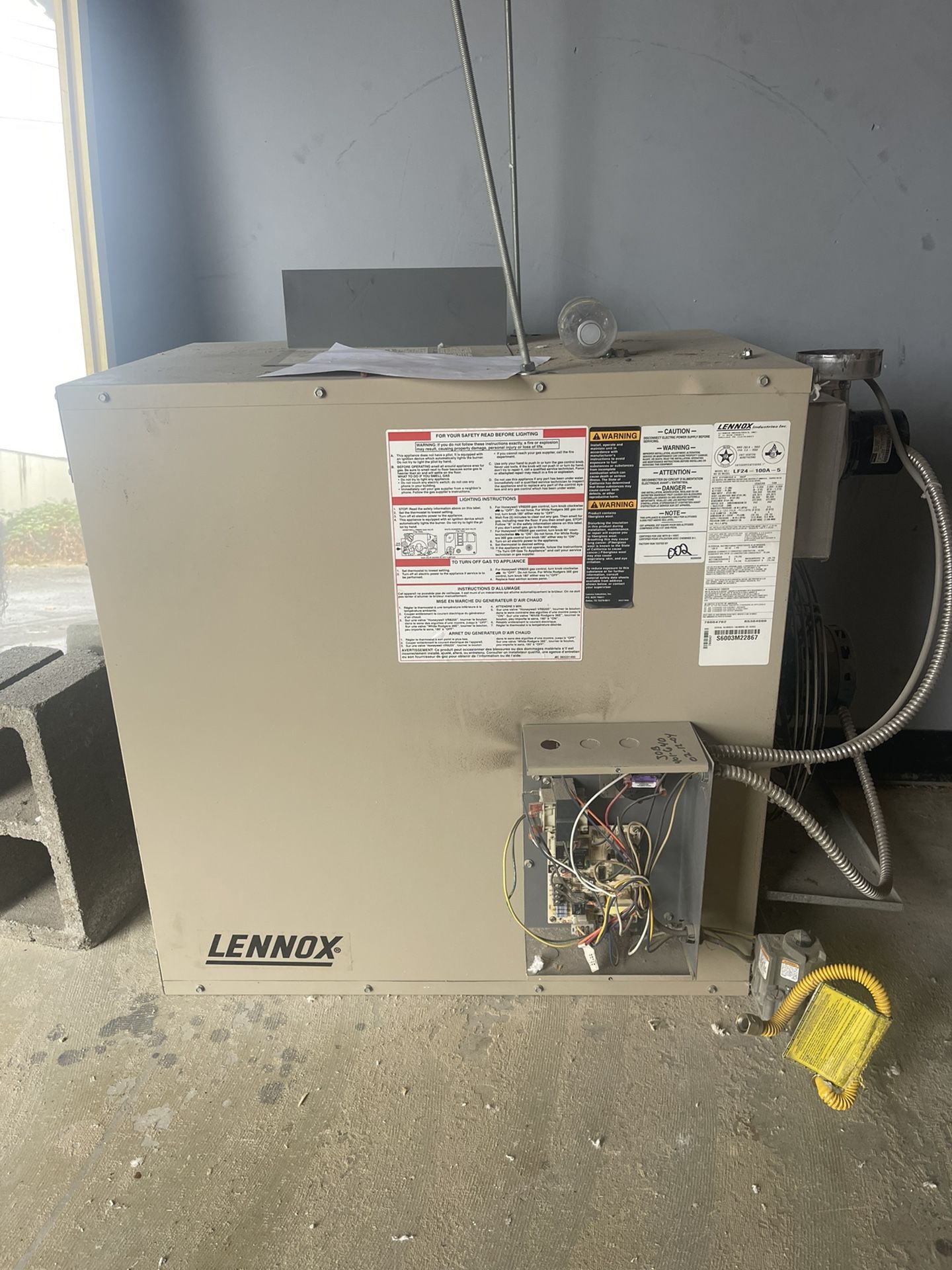 Lennox Gas Warehouse Unit Heater, Aluminized Steel, Horizontal