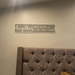 Farm House Sign Decor