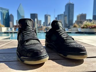 Kaws 4s great Condition Size 10.5 (comes With Authenticity Certificate)