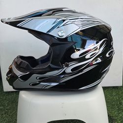 Off road helmet size YL