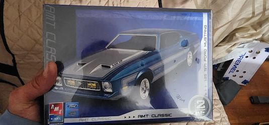 AMT Classic 1971 Ford Mustang