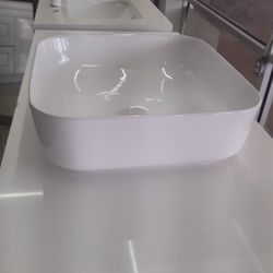 Ceramic Bathroom Bowl. White 