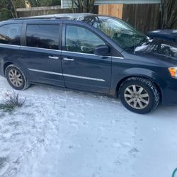 2014 Chrysler Town & Country