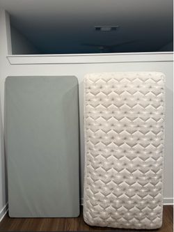 Twin Mattress + Box Spring/Foundation