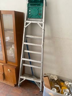 2 6foot tall ladder
