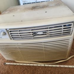 Window AC Fridgeair