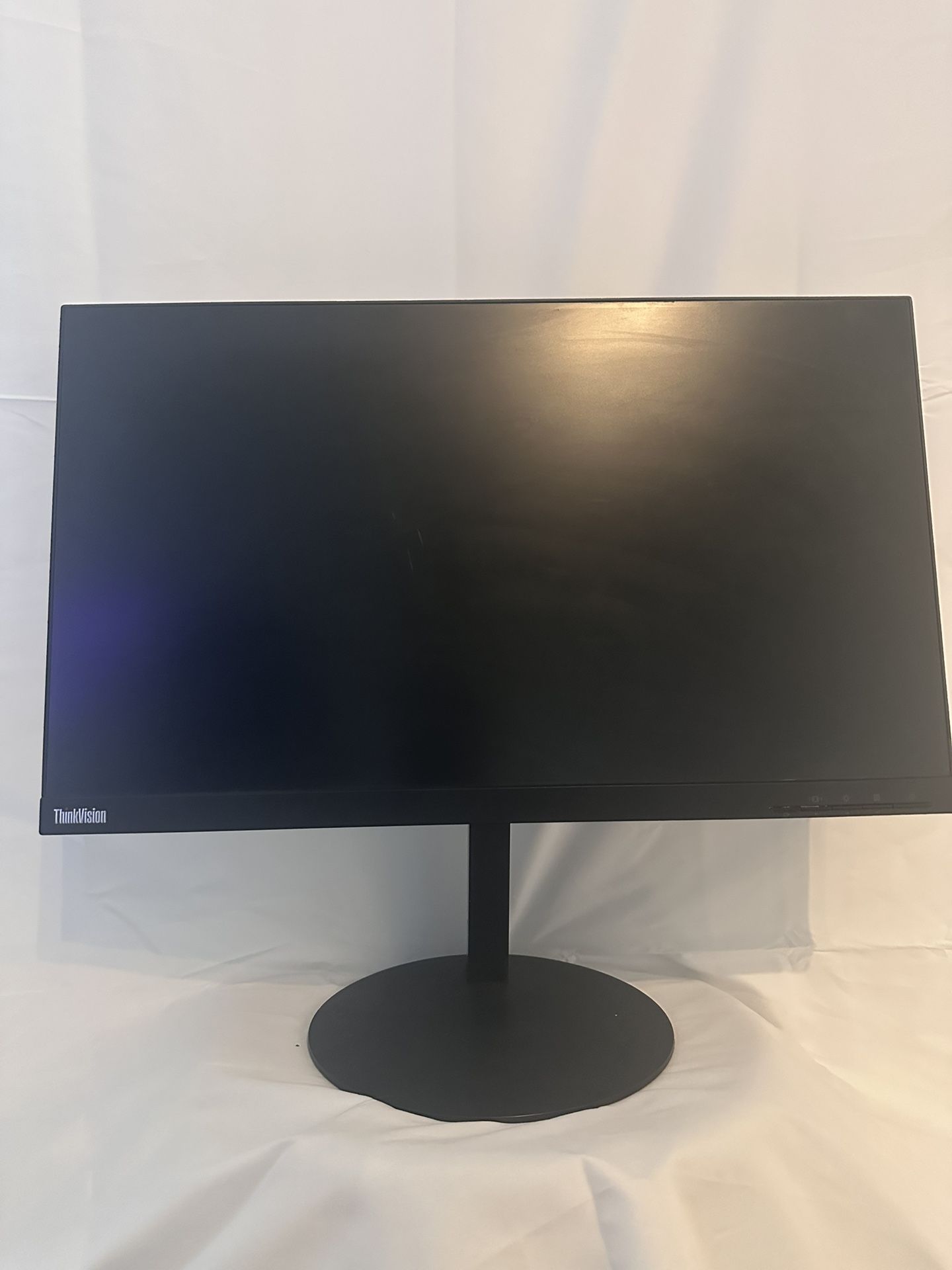 Lenovo 24’ Monitor