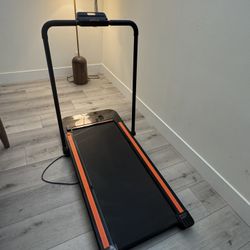 Urevo 2-in-1 Desk Treadmill