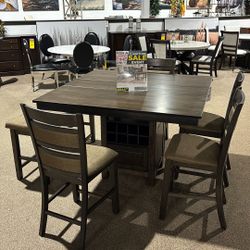 Dining Table Set