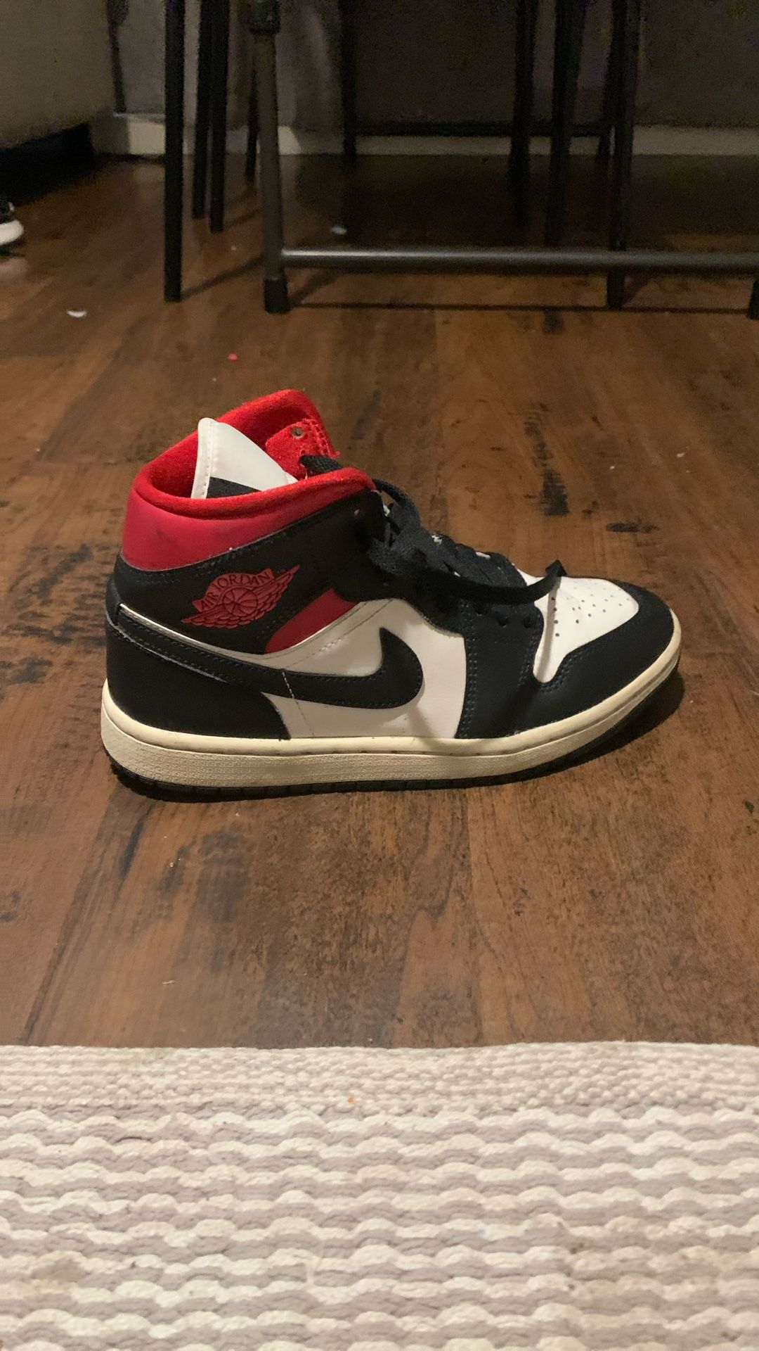 NEW size 7 Shoes