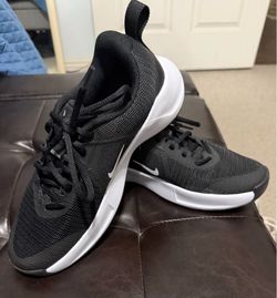 Women’s Nike Court Shoe