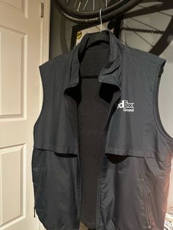 FedEx sleeveless jacket