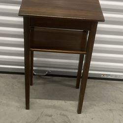 Vintage Solid Wood 2 Tier Plant Stand End Table Beautiful. This stunning piece is Used in good condition with some minor cosmetic blemishes. These ble