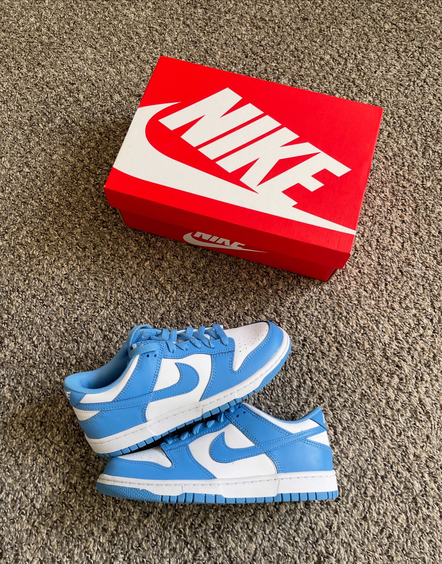 Nike Dunk Low “UNC” (GS)