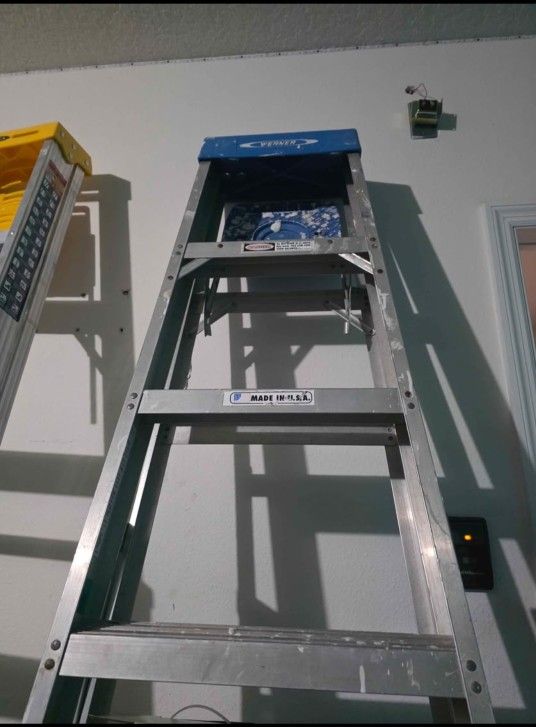 Used Ladder 8 Feet