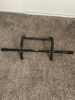 Pull Up Bar