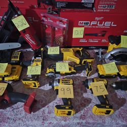 Dewalt and milwaukee tools❤️garage sale❤️