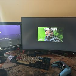 Gaming Pc And Monitors