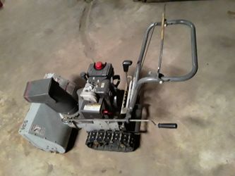Craftsman 6 spd. Snowtrack Snowblower - Runs Great & Very Powerful