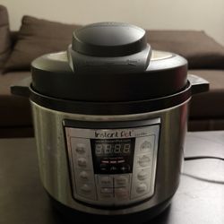 Instant pot Mini LUX