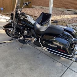 2010 Harley Road King