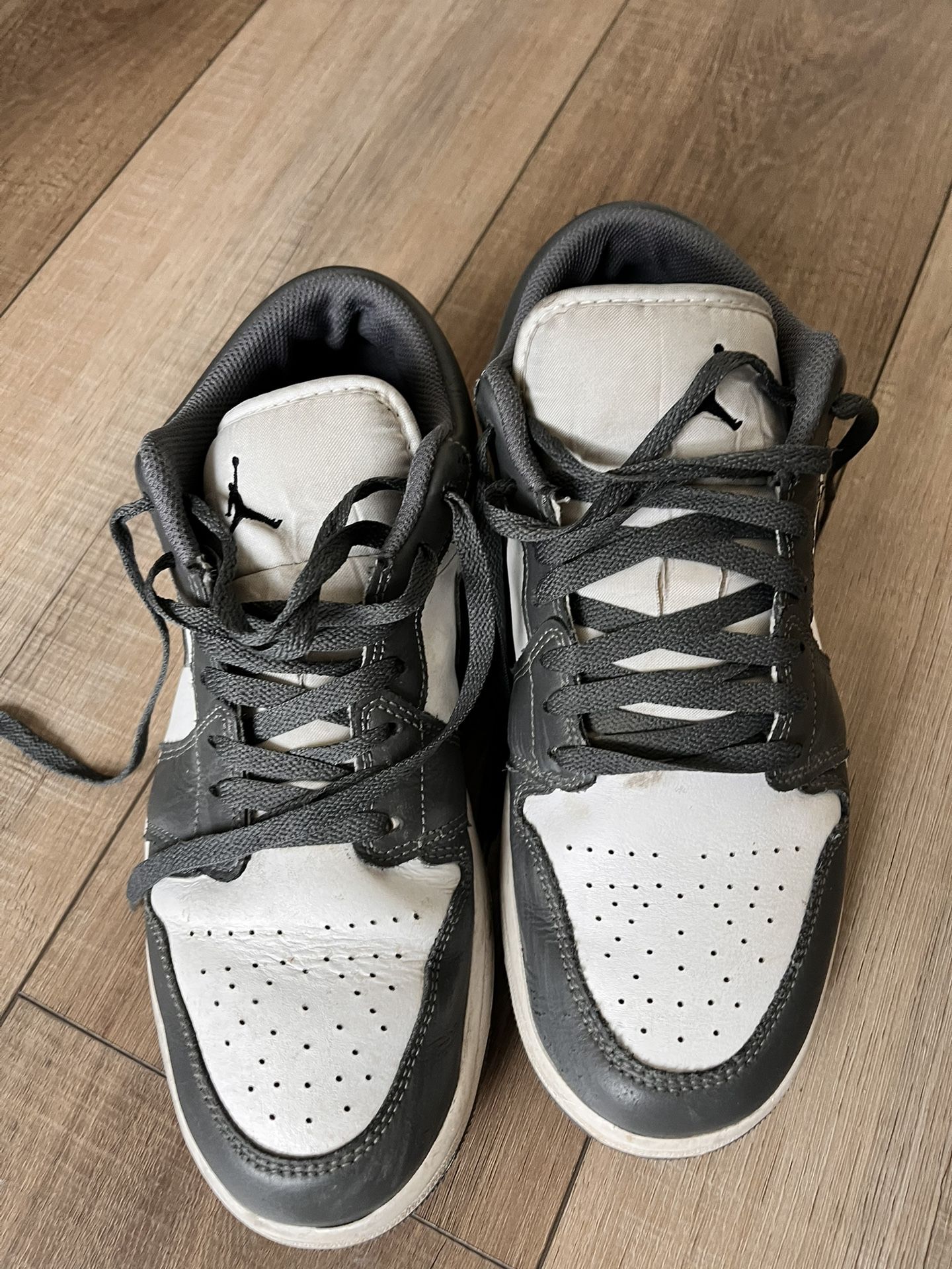 Air Jordan 1 Low Dark Grey