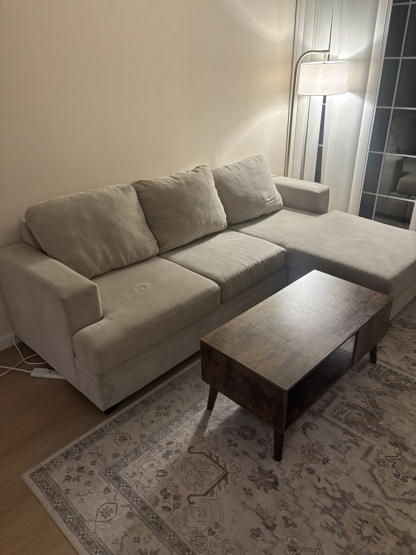 Beige Couch/Sofa 97’