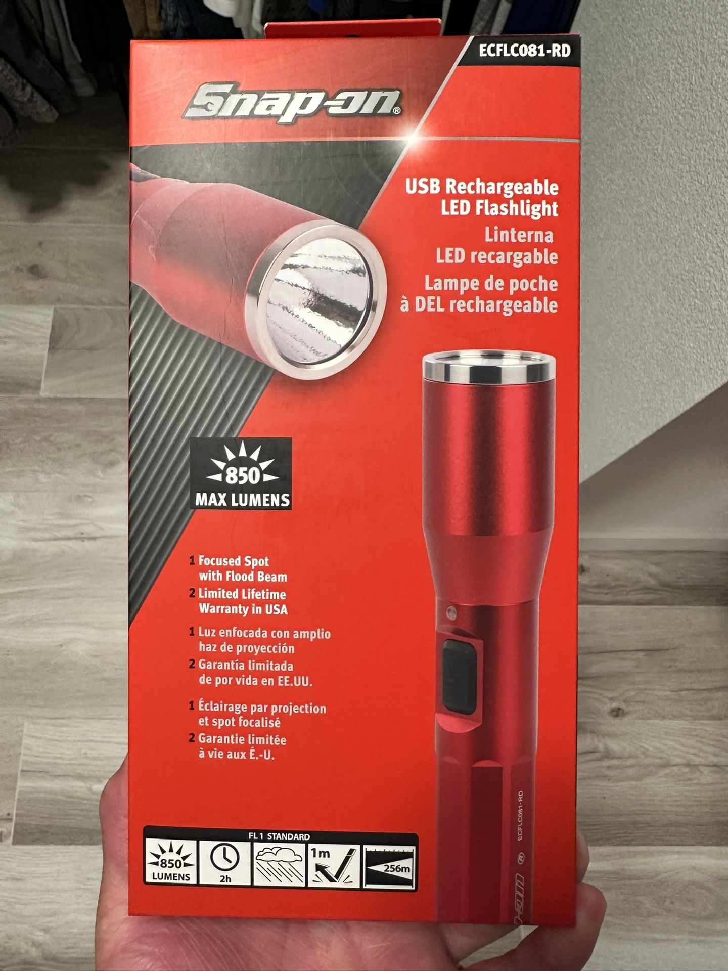 New Snap-On Rechargeable LED Flashlight