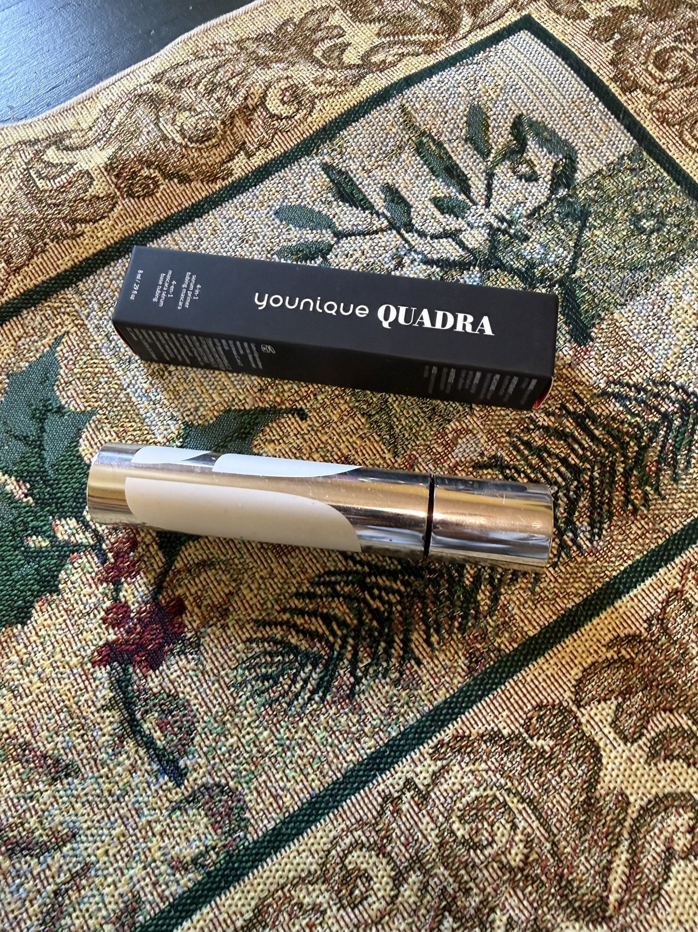 Brand New In Box QUADRA 4-in-1 Serum Primer Tubing Mascara With Patented Wand From YOUNIQUE