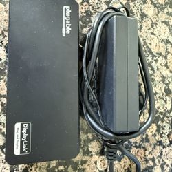 Laptop 3 HDMI USB-C Hub