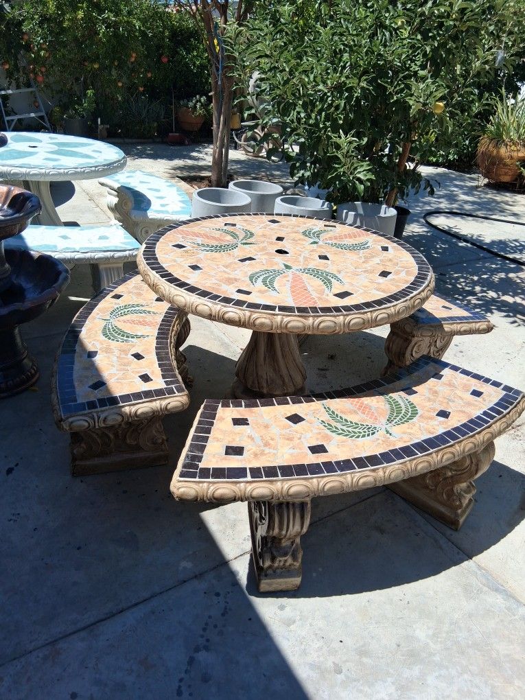 Concrete Table Set