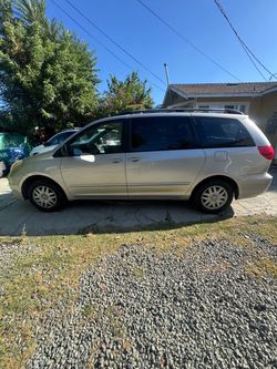 2006 Toyota Sienna