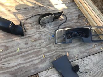 GMC Sierra 2500hd parts 2003-2006