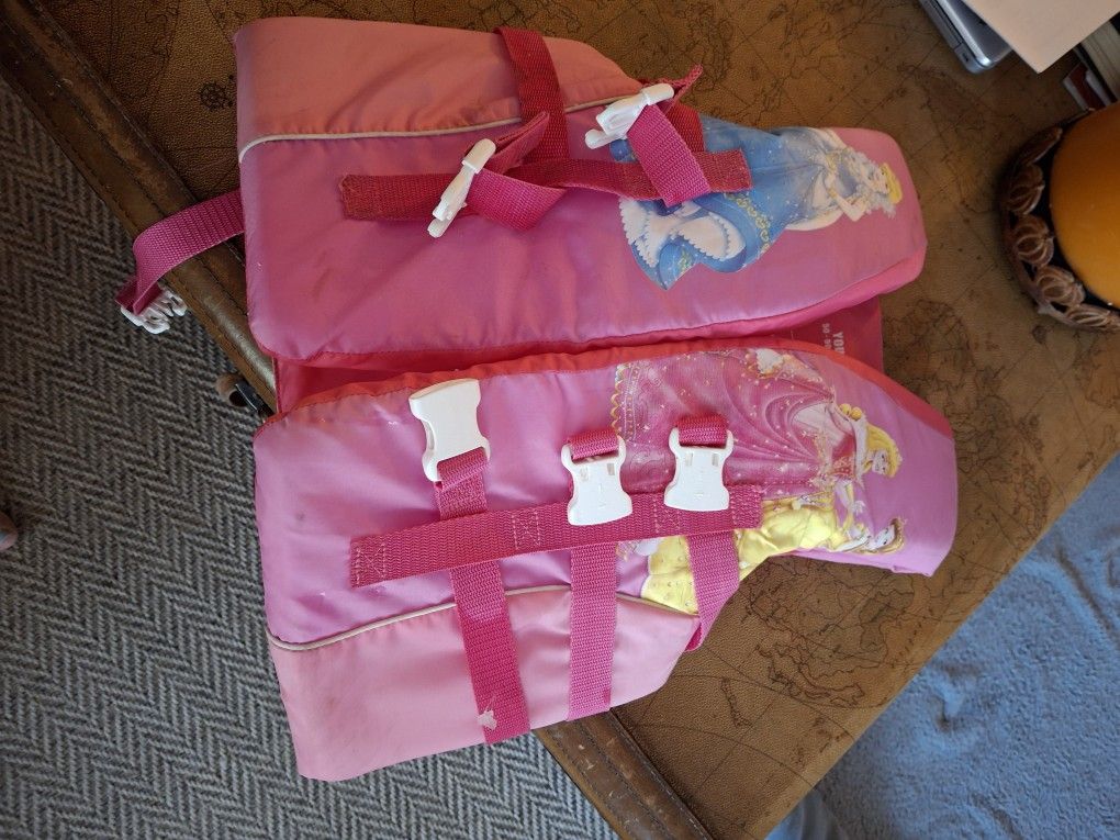 Childs Disney's Life Jacket