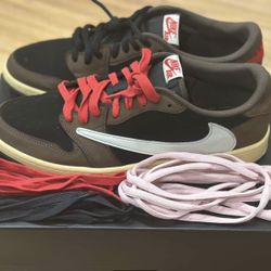 Nike x Travis Scott Air Jordan 1 Low