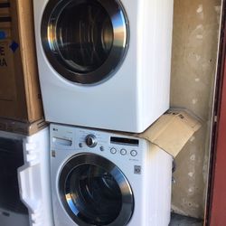 LG Washer & Electric Steam Dryer