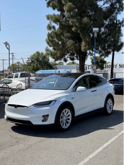 Tesla Model X 100D Full Self Driving