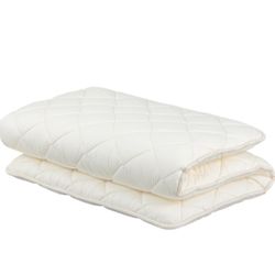 FULI Japanese Futon Mattress, Foldable & Portable Floor Lounger Bed, Roll Up Sleeping Pad, Shikibuton, Made in Japan (White, Twin XL)