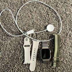 Apple Watch SE 40mm - Like new!