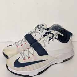 NIKE KD VII KEVIN DURANT 7 SIZE 12.5 UCONN HUSKIES BRAND NEW PROMO SAMPLE Rare 