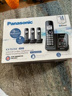 Panasonic KX-TG744  SK cordless telephone system